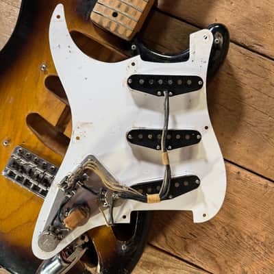 Fender 1955 Stratocaster Sunburst One-Piece Ash Body Excellent image 22