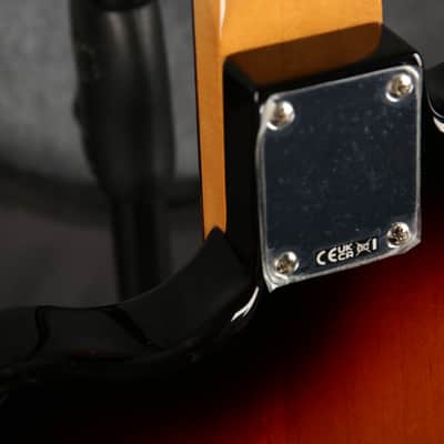 Fender Limited Edition Vintera II 60s Bass VI - 3 Tone Sunburst - 2nd Hand image 8