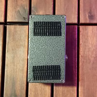 R2R Electric Pre-Amp - Grey image 4