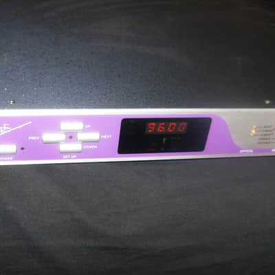 Apogee DA-16X 16-Channel 192kHz Reference D/A Converter - Silver image 3