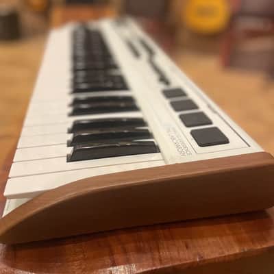 Arturia 49 Analog Experience Synthesizer Keyboard "The Laboratory 49" image 4