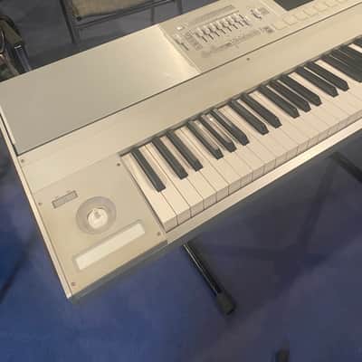 Korg M3 88 2010s - Gray image 4
