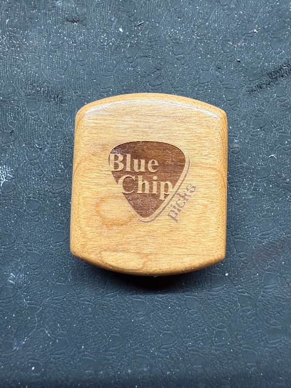 Blue Chip Picks Small pick box image 1