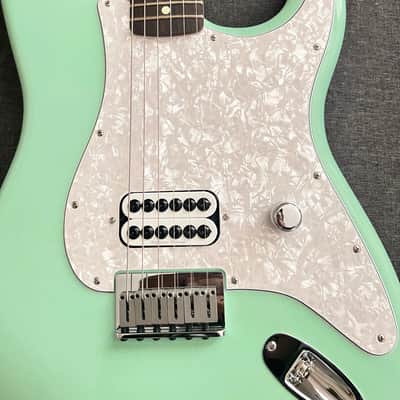 Fender Limited Edition Tom DeLonge Signature Stratocaster 2023 - Surf Green image 2