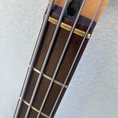 Fender Jazz Bass Deluxe 2005 - Black image 8