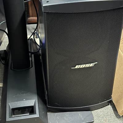 Bose L1 Model 2 w/ B2 Sub and T4s Mixer image 3