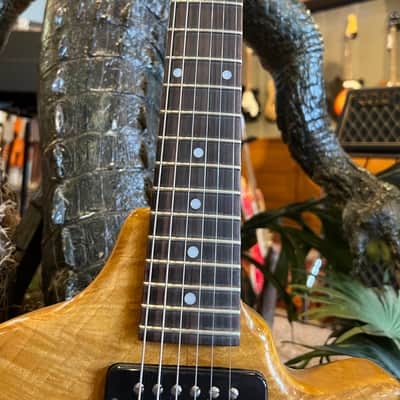 Custom Built Ray Gun J5 Obeche / Maple Burl body Maple / Ebony Neck DiMarzio PUs image 8