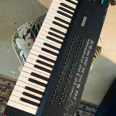 Yamaha DX7s 87-90s Good Shape - New Battery image 9