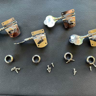 Chrome tuners from Charvel Pro Mod San Dimas 4-string Bass image 2