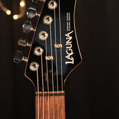 Laguna LE 122  Black HH 2008 Dual humbucker basswood , Rosewood fretboard,  Maple neck image 3