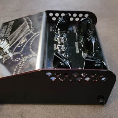 ThorpyFX Scarlet Tunic Analog Amp Emulator 2022 - Present - Chrome image 3