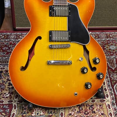 Gibson ES335 Larry Carlton MR335 2010 - Vintage Burst image 1