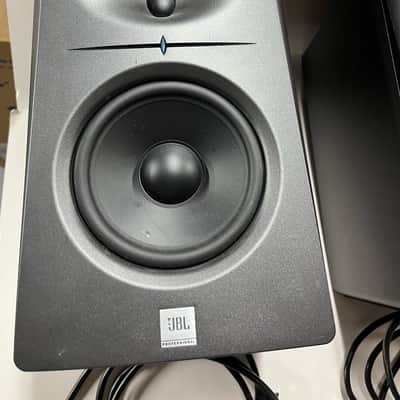 JBL LSR2325P Powered Studio Monitors Pair image 5