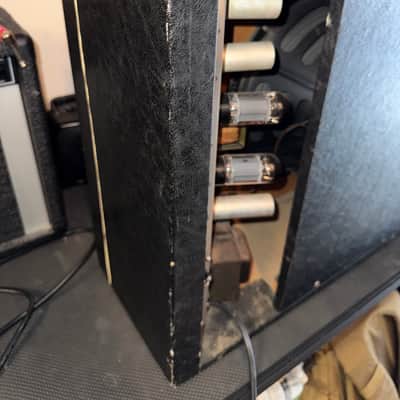 Silvertone Model 1472 10-Watt 1x12 Guitar Combo Amplifier image 11