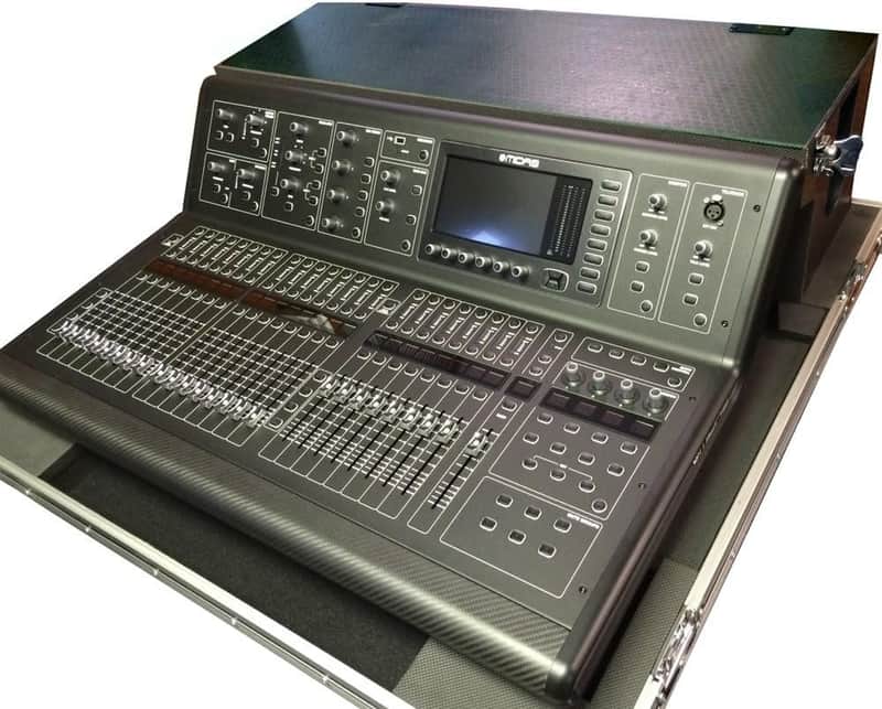 ProX XS-MIDM32DHW ATA Digital Audio Mixer Flight Case for Midas M32 Console with Doghouse compartment and Caster wheels image 1