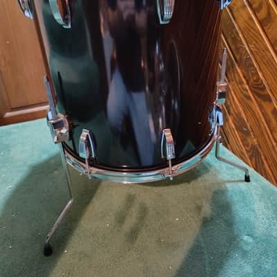 Ludwig 16x16 Floor Tom Maple 1970's - Black Wrap image 4