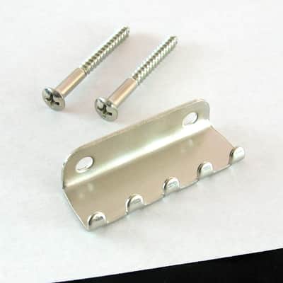 Allparts BP0109001 Strat Tremolo Claw Spring Holder with Screws