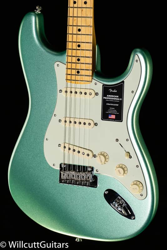 Fender American Professional II Stratocaster Mystic Surf Green Maple Fingerboard (872) image 1