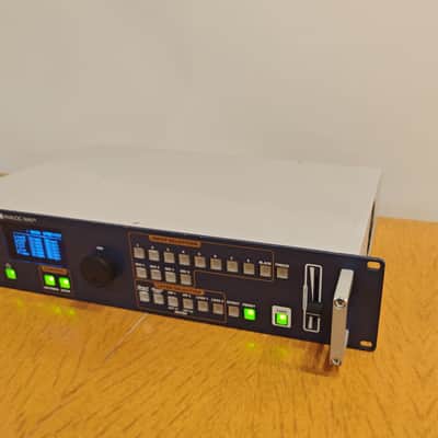 ANALOG WAY OPUS 300 (OPS300) - Professional Multi-Layer Video Mixer with Triple Scaler image 4