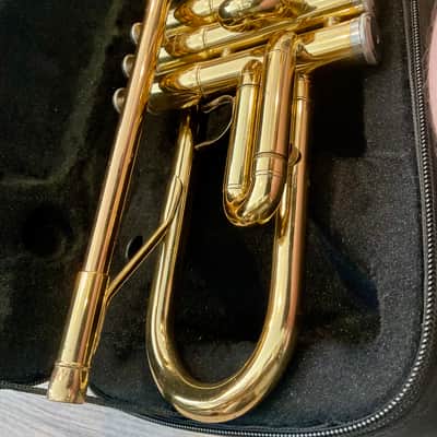 Yamaha YTR-200AD Advantage Bb Trumpet w/ Case image 8