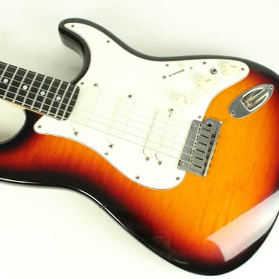 1993 Vintage Fender Stratocaster ULTRA Sunburst AAA Flame Maple Top and Back +OHSC 1990's Strat Bild 7