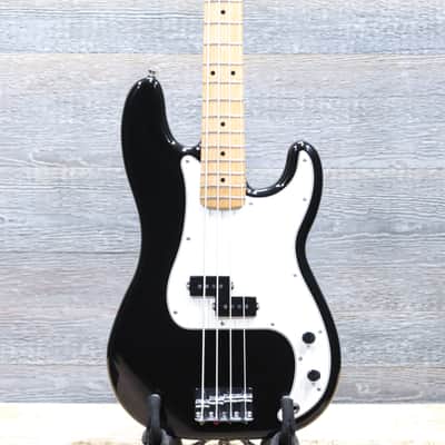 Fender Player Precision Bass Black Maple Fingerboard Electric Bass #MX23123570 image 1