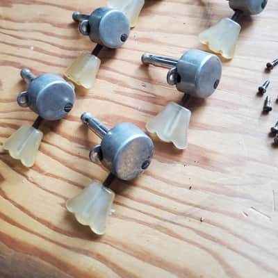 Hofner Electric Guitar Tuners 176, 173, 172 Early 1960s image 3