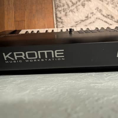 Korg KROME 88-Key Synthesizer Workstation 2010s - Black image 9