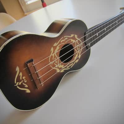 Harmony Soprano Uke Ukulele Sunburst Circa-1960s-Fancy White Stencil Paint image 15