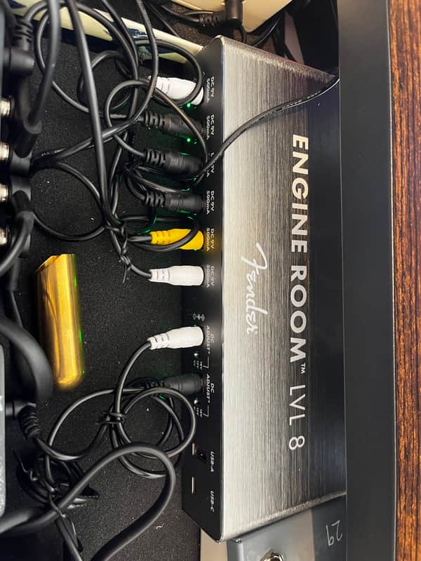 Fender Engine Room LVL8 Power Supply
