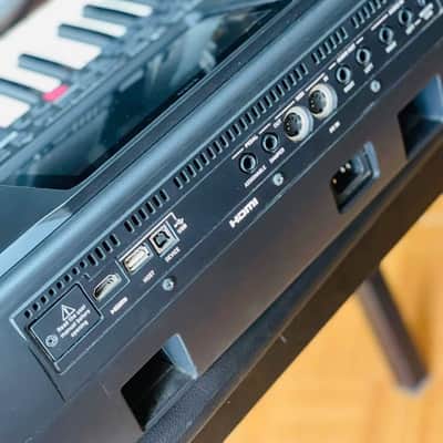 Korg Pa700 Professional Arranger Black edition image 5