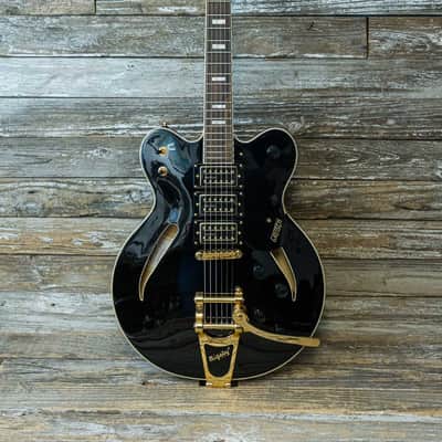 2022 Gretsch Streamliner G2627TG 3-Pickup - Black & Gold w/Cs image 1