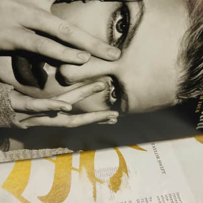 Taylor Swift Reputation Official Tour Book! Excellent! 2018 - Multicolor High Quality image 5