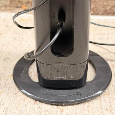 3-in-1 Convertible Active Tower Speakers / Soundbar Pair - Bluetooth, Aux & HDMI ARC image 11