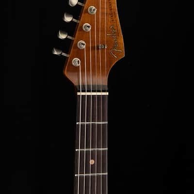 Fender Custom Shop LTD 1961 Heavy Relic Stratocaster Lake Placid Blue Over 3 Tone Sunburst image 14