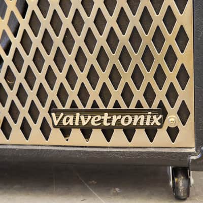 Vox Valvetronix VT50 50-Watt 1x12 Modeling Guitar Combo 2008 - 2010 - Black image 3
