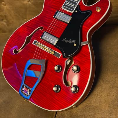 Hagstrom 67’ Viking II “Elvis Come Back Special 68” Replica Free Case image 4