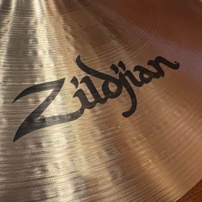 Zildjian 18" A Series Medium Thin Crash Cymbal 2013 - Present - Traditional image 5