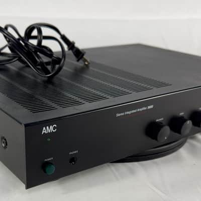 AMC / NAD 3020 Stereo Integrated Power Amplifier Home Automation Series Vintage 1990s image 2