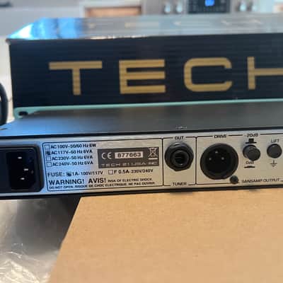 Tech 21 GED-2112 Geddy Lee SansAmp Rackmount Bass Preamp with Effects Loop 2010s - Silver image 5