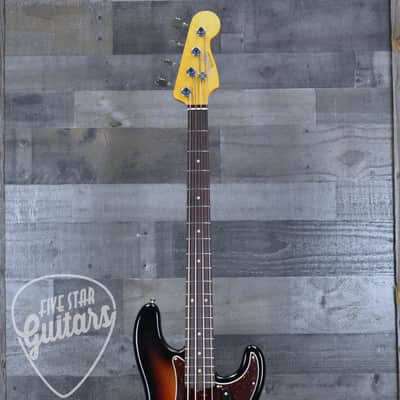 Mint Fender James Jamerson 1962 Precision Bass - 3-Tone Sunburst with Hardshell Case image 4