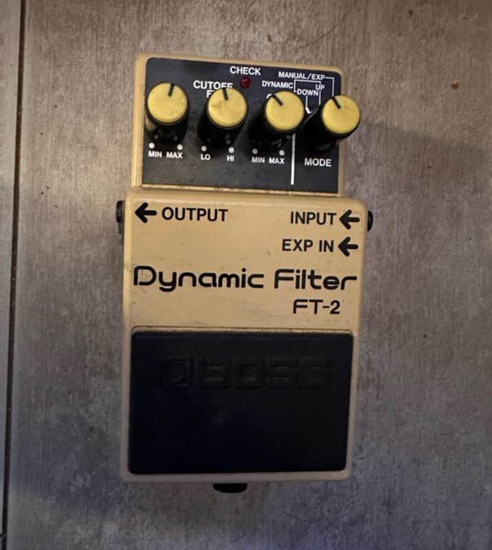 Boss FT-2 Dynamic Filter (Black Label) 1986 - 1989 - Yellow image 1