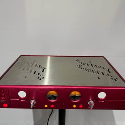 Focusrite RED 8 Dual Mic Pre 2000s - Red image 2