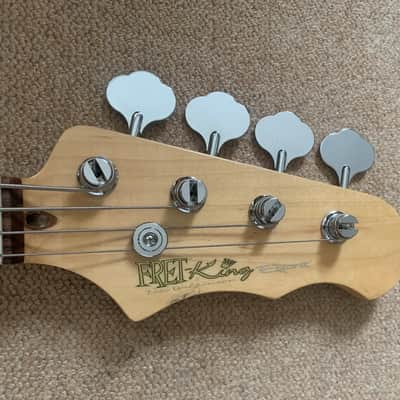 Fret-King Silver Label Esprit Bass Gloss Red image 5