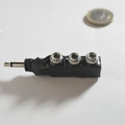 Tidbit Audio Mini Voltage Controlled Switch / Dual VCA / Sequential Switch 2021 Black image 1