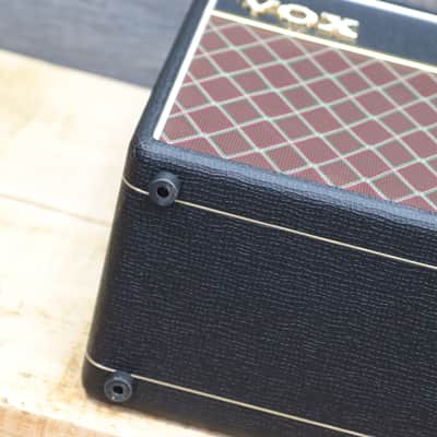 Vox AC4C1-12 Custom Series 4W All-Tube 1x12" Guitar Combo Amplifier #W09-009790 image 7