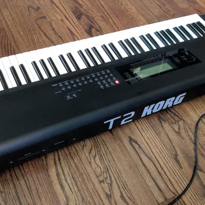 Korg T2 EX workstation image 4