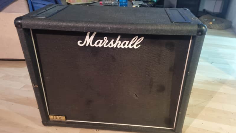 Marshall 1936 Lead 150-Watt 2x12" Guitar Speaker Cabinet