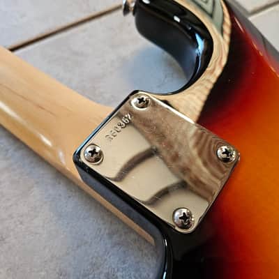 2011 Fender Stratocaster 60s Reissue NOS - Sunburst image 8