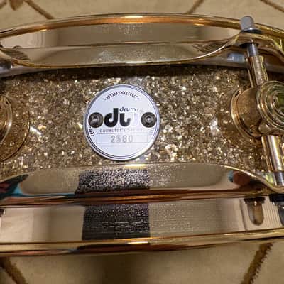 DW Pi snare broken glass finish with gold hardware image 2